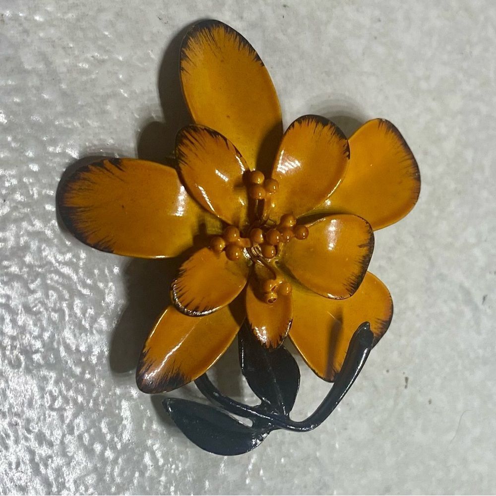 Vintage Floral Brooch